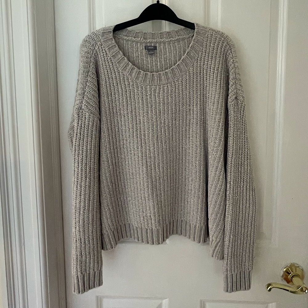 Aerie Cable Knit Grey Sweater